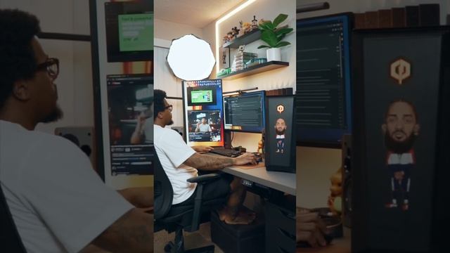 It feels comfortable here… #DeskSetup #pcgaming #gamingpc смотреть онлайн