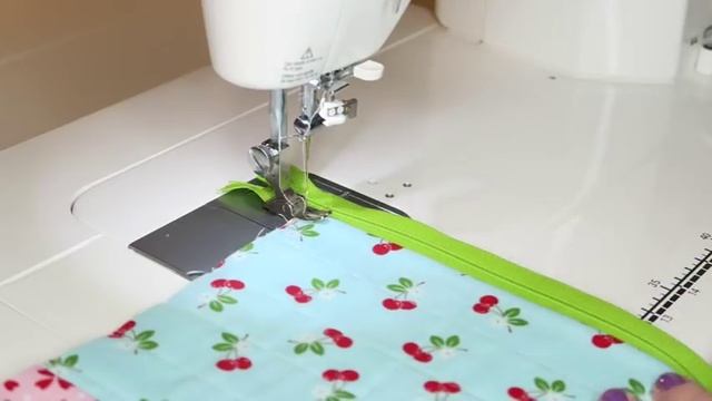 The Squishy Project Bag смотреть онлайн