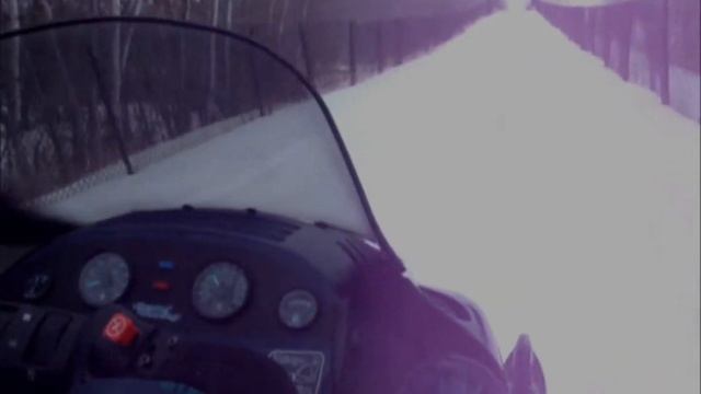Heather snowmobile 2-21-11.wmv смотреть онлайн