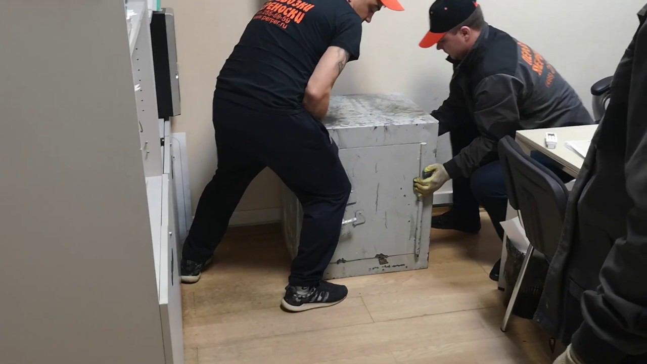 Переноска небольшого сейфа 150 кг в пределах офиса смотреть онлайн