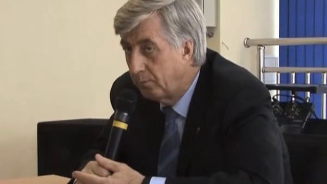 Шрейдер про СДЮШОР 25. смотреть онлайн