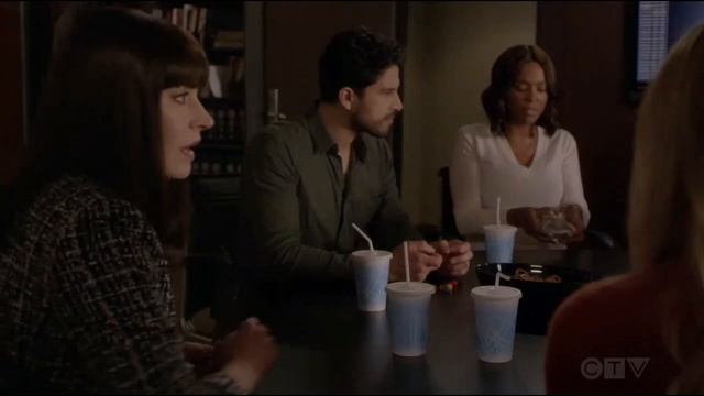 Criminal minds - 14x15 - the team plays poker смотреть онлайн