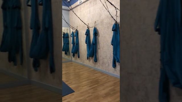 Установка гамака на стену. Йога в гамаках.