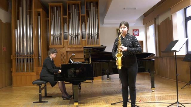 Maria-Magdalena Kaczor and....: Henri TOMASI: "Chant corse" - Oliwia Gajda - saxophone, Częstochowa смотреть онлайн