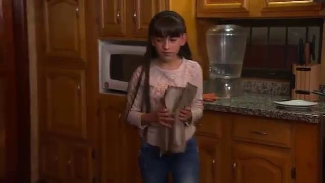 La Menstruación de Manuela 4 parte смотреть онлайн