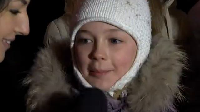 Triolan.Live - Новогодние поздравления Харьковчан своим родным и близким смотреть онлайн