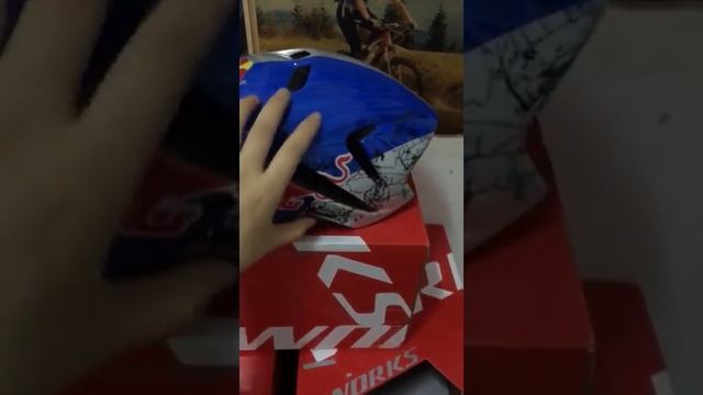 Шлем Evade смотреть онлайн