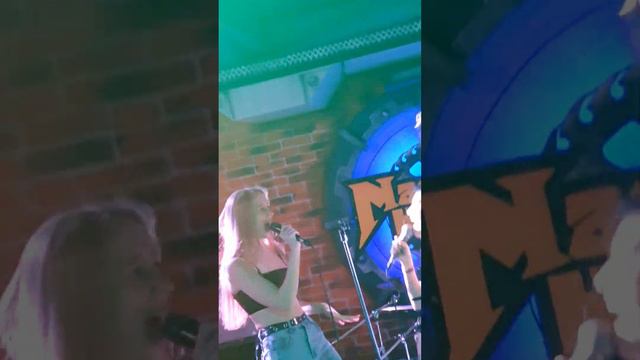 Очень красиво поют девушки #кавер смотреть онлайн