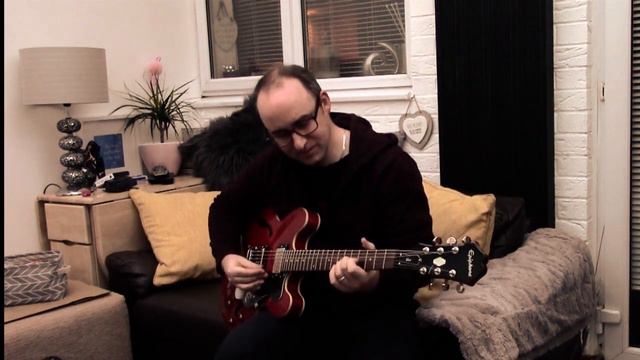 Epiphone Dot Unboxing смотреть онлайн