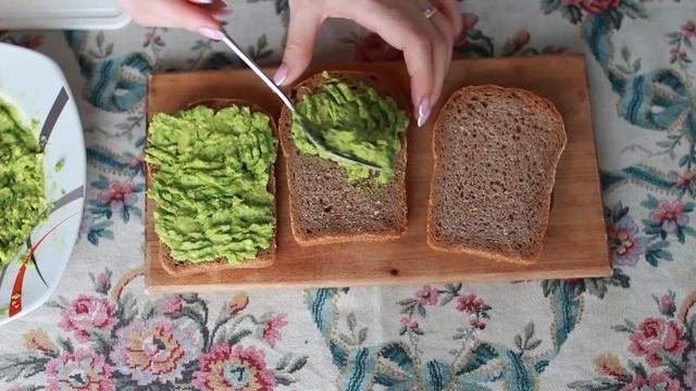 Вкусный рецепт бутербродов.Тосты с авокадо. смотреть онлайн