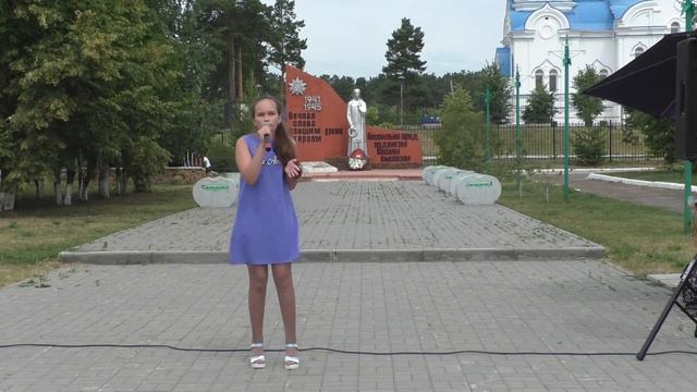 "Я хочу взлететь как птица", исполняет Вероника Казакова смотреть онлайн