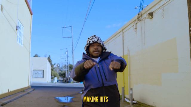 LaRussell, Hit-Boy | KING KONG смотреть онлайн