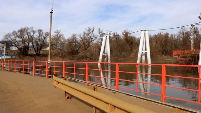 Разлив реки Оки, г.Озёры 13.03.2017г. (Spill of the Oka River, Ozery) смотреть онлайн