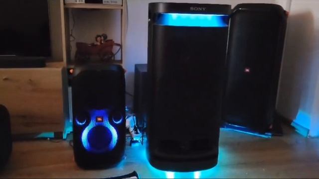 Jbl partybox 110 vs Sony srs xv 900 смотреть онлайн