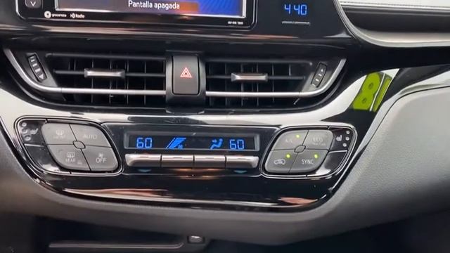 2018 Toyota C-HR Vero Beach, Fort Pierce, Sebastian, St. Lucie Melbourne, FL P3460 смотреть онлайн