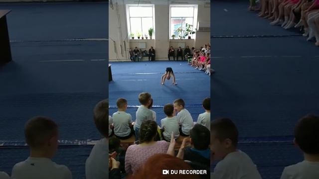 Акробатика. Третий юношеский разряд смотреть онлайн