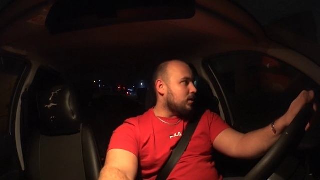 Супер пятница по ценам в Яндекс такси / недоволен пассажирами в такси смотреть онлайн