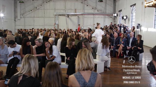 MICHAEL LO SORDO MERCEDES-BENZ FASHION WEEK AUSTRALIA SS 2016 COLLECTIONS смотреть онлайн