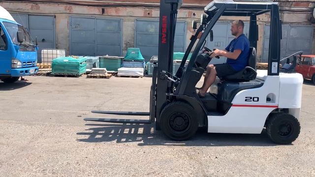 Вилочний навантажувач Nissan P1F2A20D, 2015 року смотреть онлайн