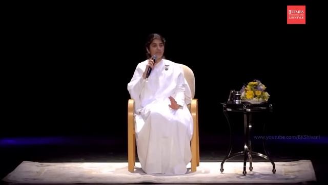 BK Shivani on Detachment: What Exactly Is The Art Of Detachment | Sister Shivani смотреть онлайн