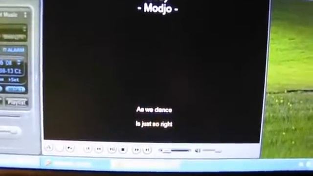 JetAudio Lyric Viewer смотреть онлайн