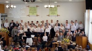 НОВАЯ ПАСХАЛЬНАЯ ПЕСНЯ! Мир всколыхнула победная весть | Музыка В. Кривенкова