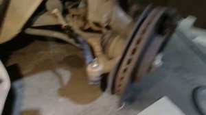 Как поменять наконечники рулевых тяг на автомобиле Lada Ларгус.