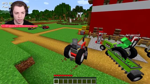 We Added CRAZY TRACTORS To MINECRAFT! смотреть онлайн
