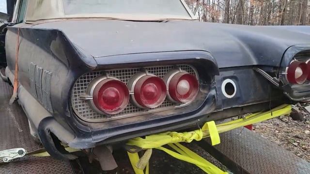 WE DRUG ANOTHER CLASSIC HOME ( 1960 Ford Thunderbird convertible recovery mission) смотреть онлайн