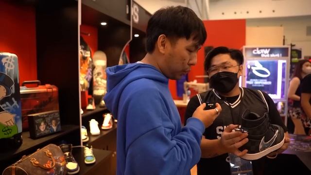 CHALLENGE BELANJA 1 JUTA DI JAKARTA SNEAKER DAY DAPET BANYAK! смотреть онлайн