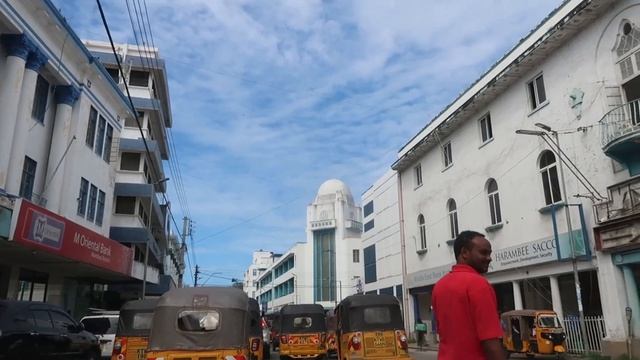 Mombasa City is hyped? My first impressions of Mombasa City in Kenya ?? as a Ugandan ?? смотреть онлайн