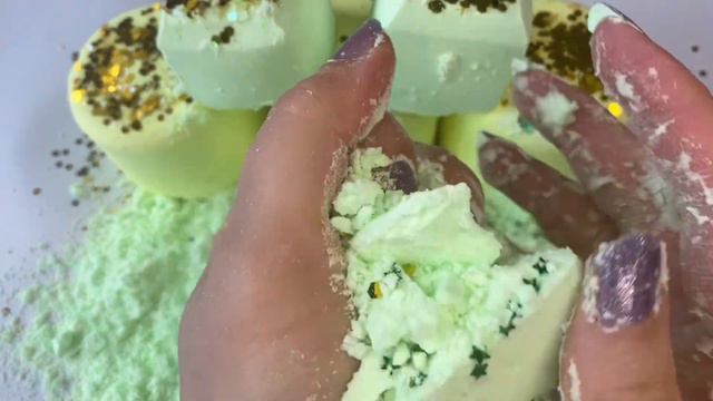 ASMR Soda crunch, green color смотреть онлайн