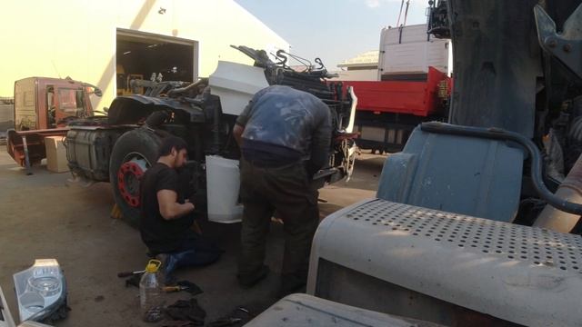 Разбор Mercedes Actros 1848