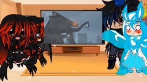 Kaijus react to Godzilla 2014 in two minutes