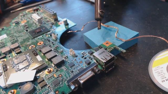 Dell Latitude E5410 e6410 Laptop Power Jack Repair broken socket input port connector fix смотреть онлайн