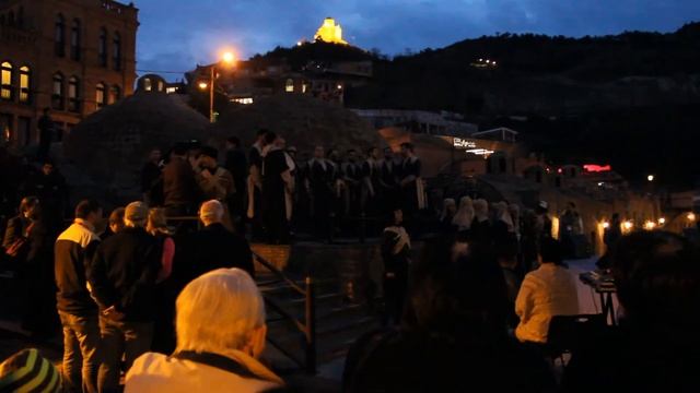Грузинское многоголосье на Тбилисоба смотреть онлайн