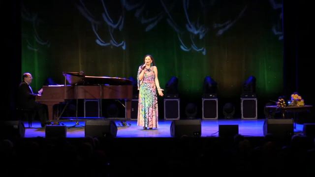Лариса Луста - "Тумбалалайка" смотреть онлайн