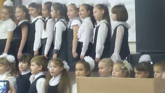 г. Нижневартовск, ШКОЛА № 9, 8 МАРТА 2015 г. смотреть онлайн