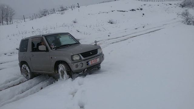 Mitsubishi Pajero Mini 0.7