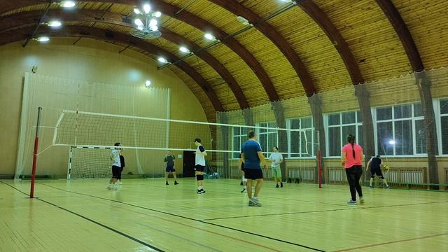 Обкомовские дачи Волейбол 9.11.2021г. Игра 3 смотреть онлайн