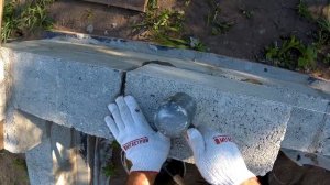 Начало  кладки  керамзитоблоков.