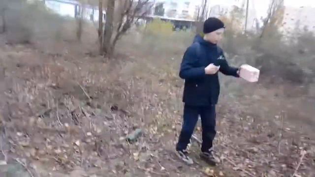 СОЖГЛИ ВСЕ ЗАПИСКИ ЧИСТИЛЬЩИК И СТРЕЛОК СЛЕДЯТ ЗА НАМИ УВИДЕЛИ СТРЕЛКА 2 ЧАСТЬ смотреть онлайн
