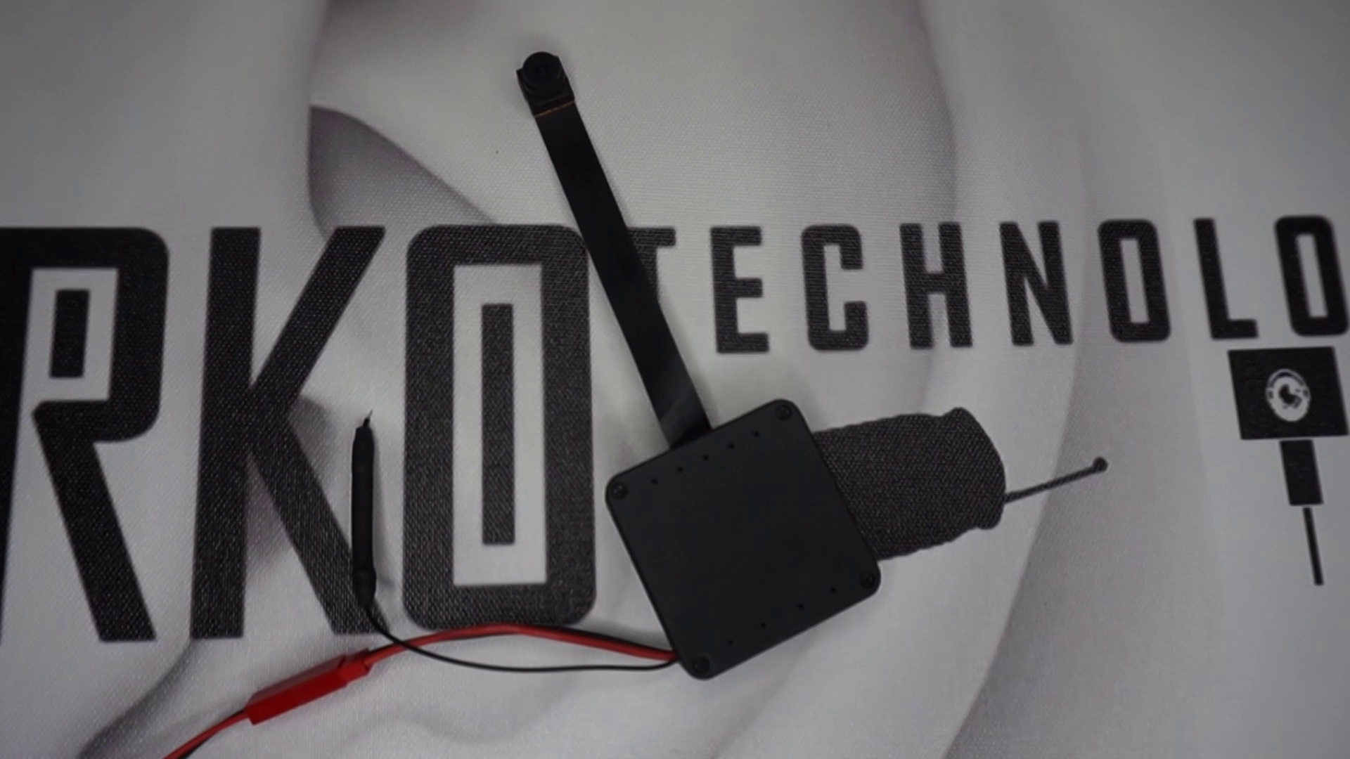 DERKO TECHNOLOGY - МАГАЗИН МИКРОНАУШНИКОВ И МИКРОКАМЕР. WI-FI МИКРОКАМЕРА «C100» 13MP 4K смотреть онлайн