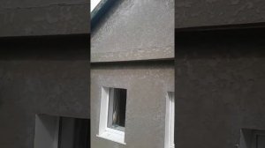 Фасад из плиточного клея