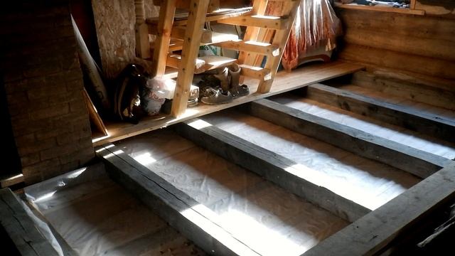 Вскрытие Полов и Засыпка Керамзита - 2 серия - В Мастерской Поселились Осы - Жизнь в Деревне смотреть онлайн