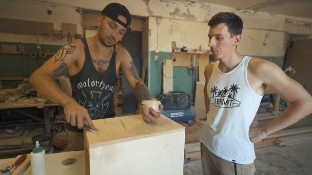 Современный минималистичный дизайн кашпо из микроцемента смотреть онлайн