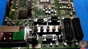 Телевизор LG не включается, горит красный диод.