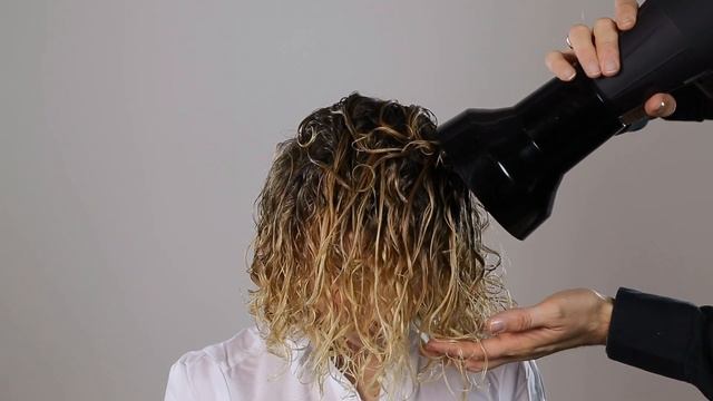 INSIGHT Curl Creme: How to смотреть онлайн