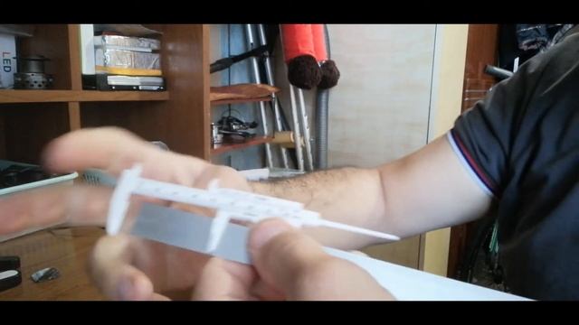 Маленький Китайский штангель-циркуль. Обзор посылки из китая. смотреть онлайн