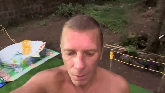 Капитан в Гоа. Сдаем в аренду сапборды и строим детскую площадку смотреть онлайн